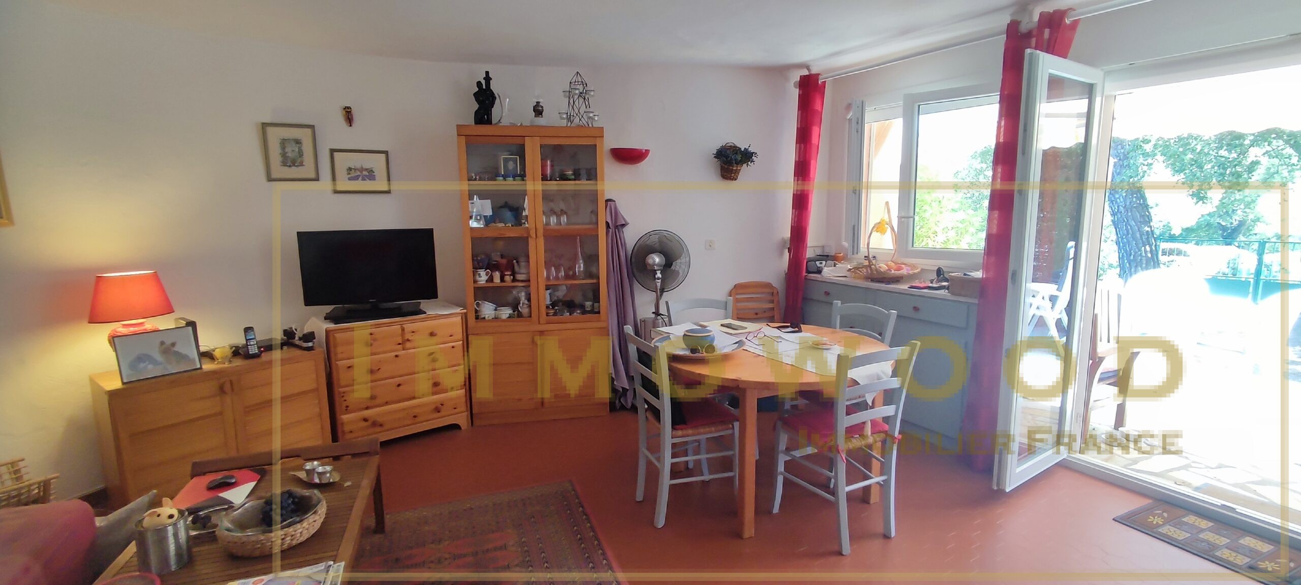 SAINT PAUL EN FORET- Appartement de 42m2 avec jardin de 50 m2